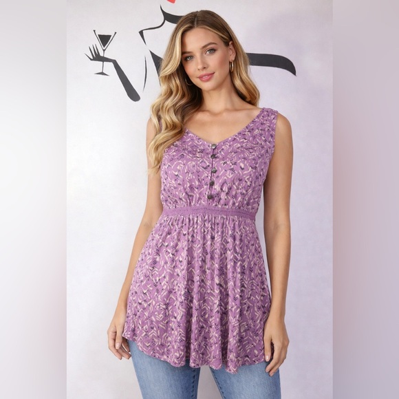 torrid Dresses & Skirts - torrid Lavender Printed Sleeveless V-Neck Midi top